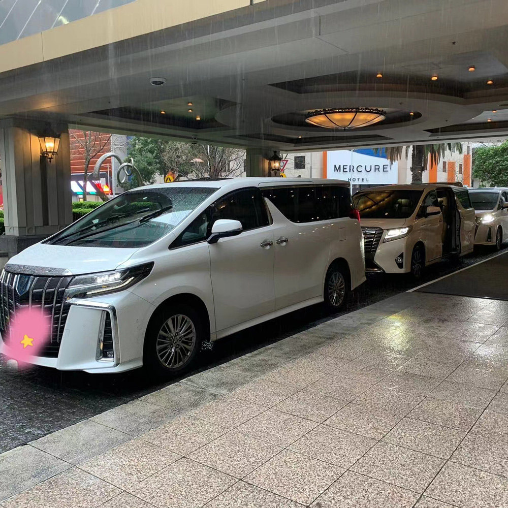 【Melbourne墨尔本包车】7座商务丰田埃尔法Toyota Alphard中文司导包车游玩