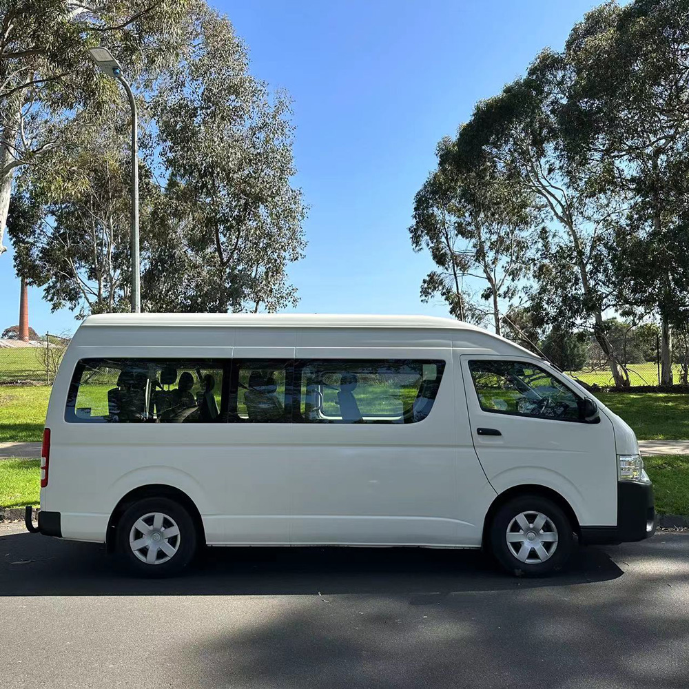 【Cairns凯恩斯包车】14座丰田海狮Toyota Hiace中文司导陪同包车游玩